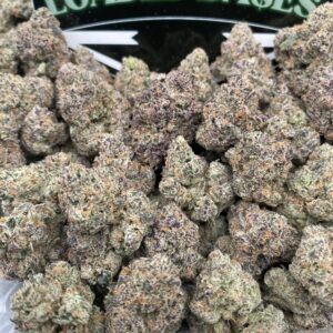 Blue Nerdz cannabis buds – sweet hybrid strain