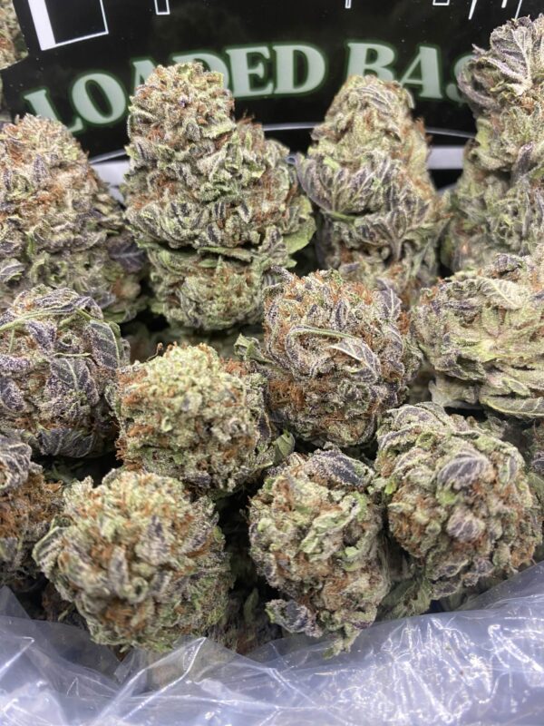Blueberry Oreo cannabis buds – sweet hybrid strain