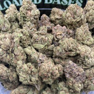 Cherry Runtz cannabis flower – sweet fruity hybrid with high THC buds