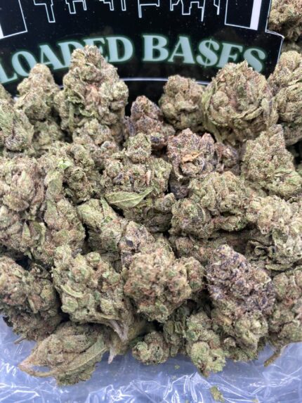Cherry Runtz cannabis flower – sweet fruity hybrid with high THC buds