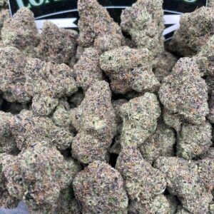 Frosted Bubblegum Runtz cannabis flower – sweet candy hybrid with frosty buds