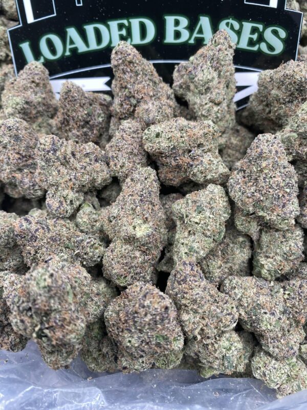 Frosted Bubblegum Runtz cannabis flower – sweet candy hybrid with frosty buds
