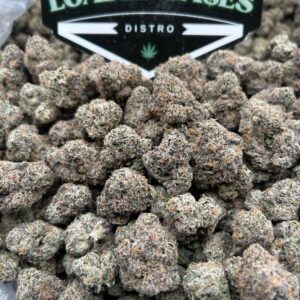 Frosty Runtz cannabis flower buds with frosty trichomes