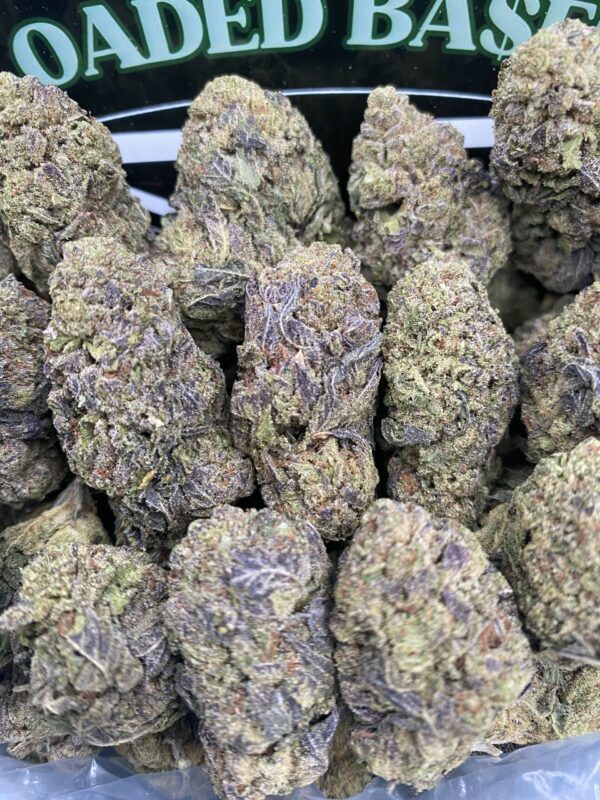Gelato Candy cannabis flower hybrid strain with sweet fruity flavor and relaxing effects