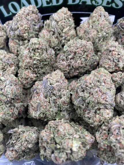 Gumbo cannabis flower hybrid buds with sweet bubblegum flavor and frosty trichomes.