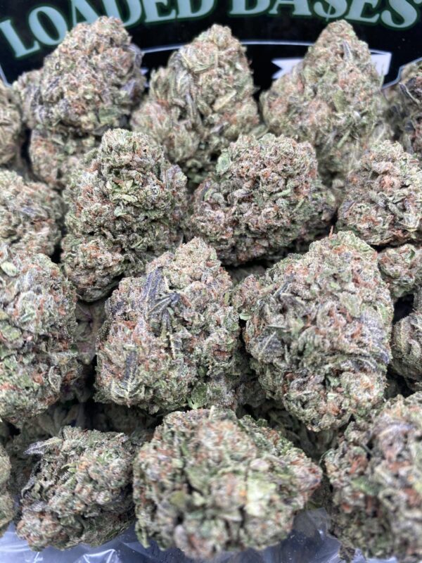 Gumbo cannabis flower hybrid buds with sweet bubblegum flavor and frosty trichomes.