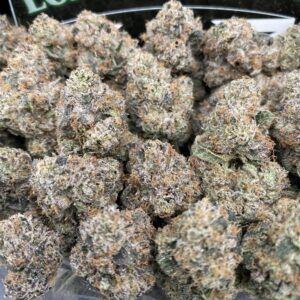 Airhead Runtz cannabis flower – fruity dessert hybrid with high THC buds