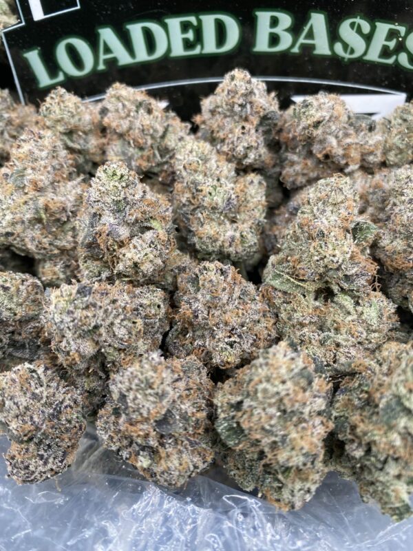 Airhead Runtz cannabis flower – fruity dessert hybrid with high THC buds